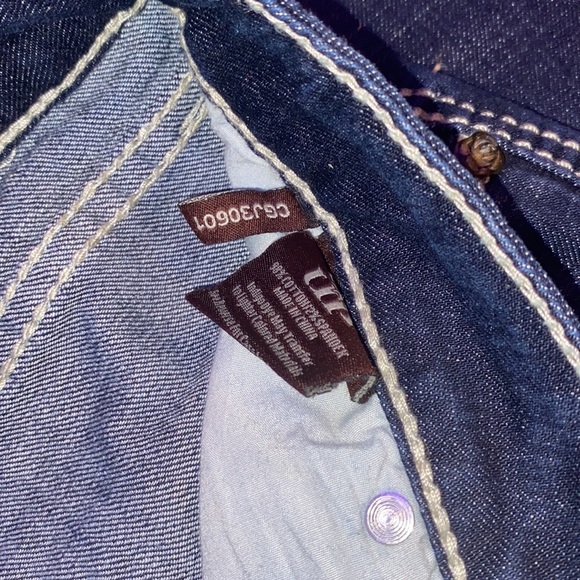 Cowgirl up jeans - Picture 4 of 7